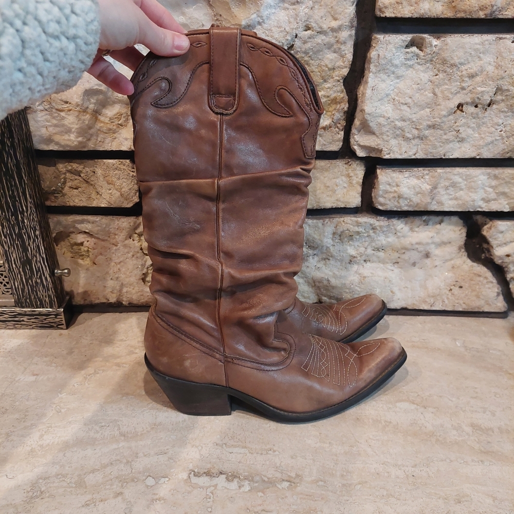 BKE sole wild cowboy boots Brown women's 7.5